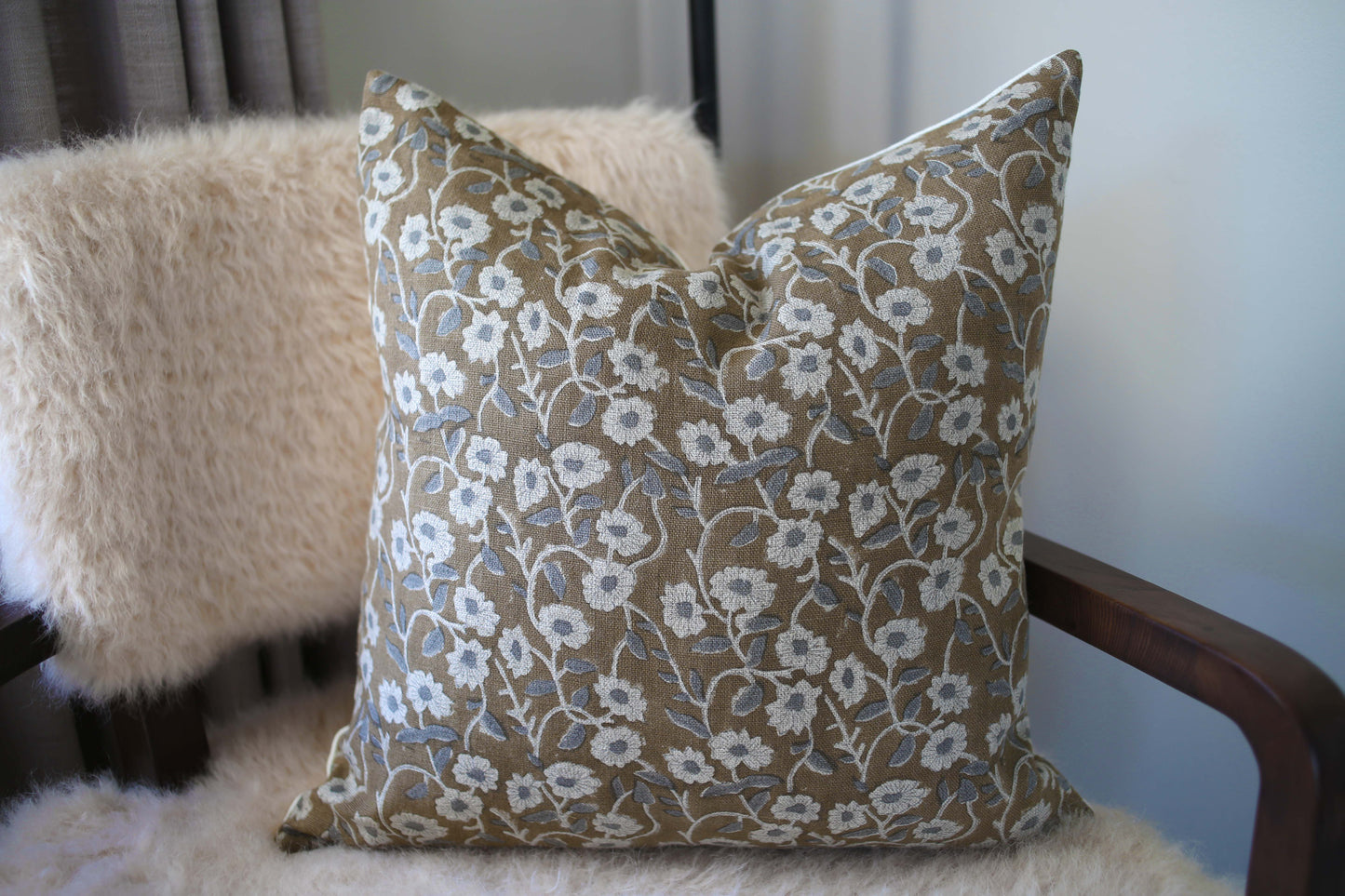 Poppi Pillow Cover